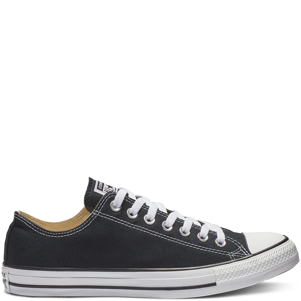 Chuck Taylor
All Star Classic Low Top